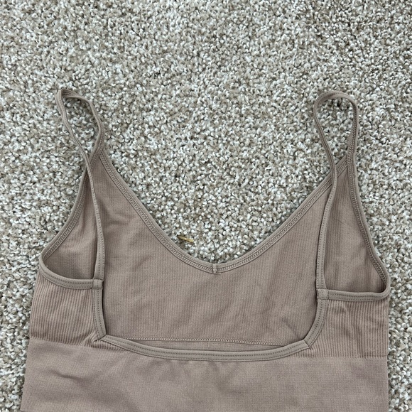 Tan bra - Picture 2 of 2